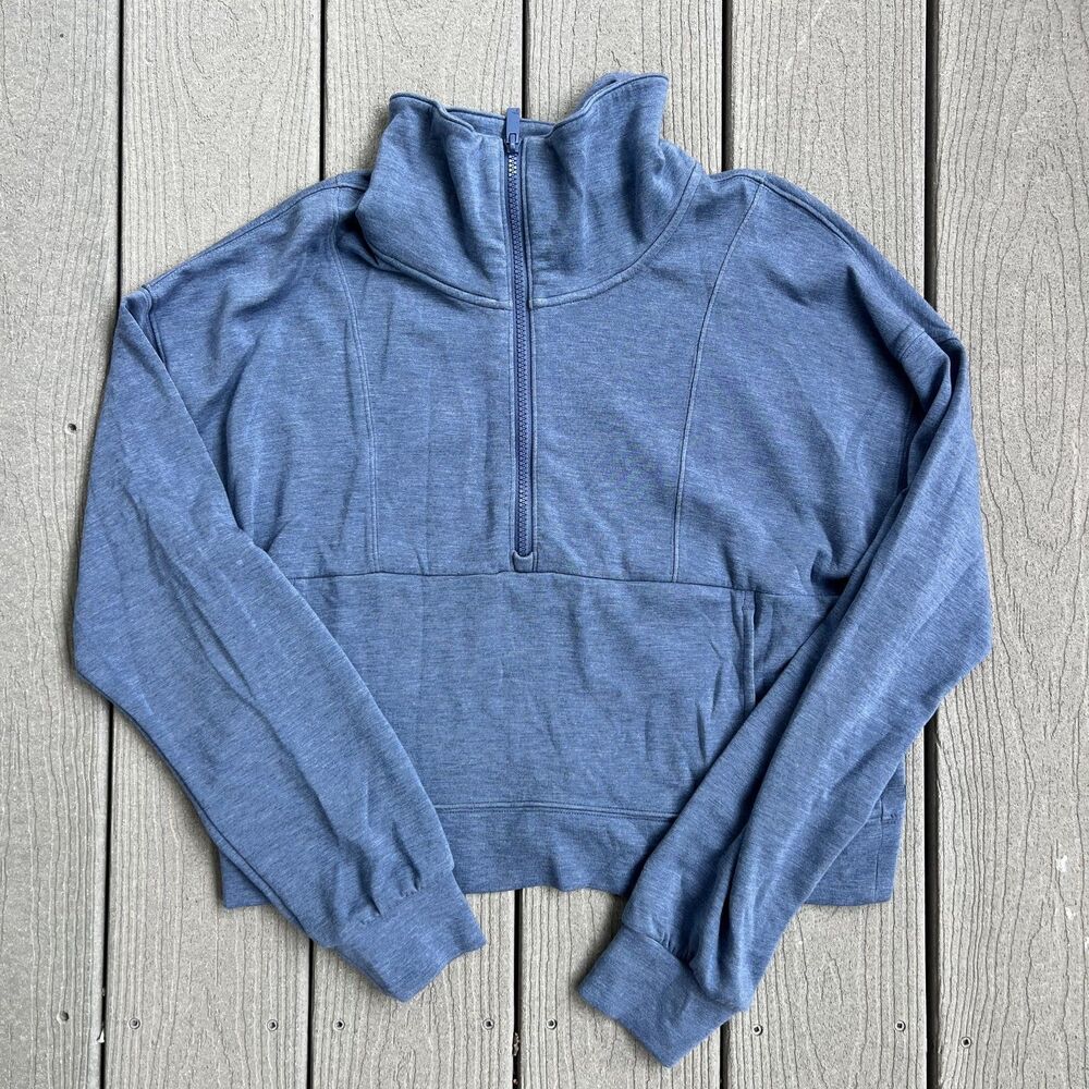 Travis Mathew Woman's Skyloft Half Zip Pullover Blue-Size S